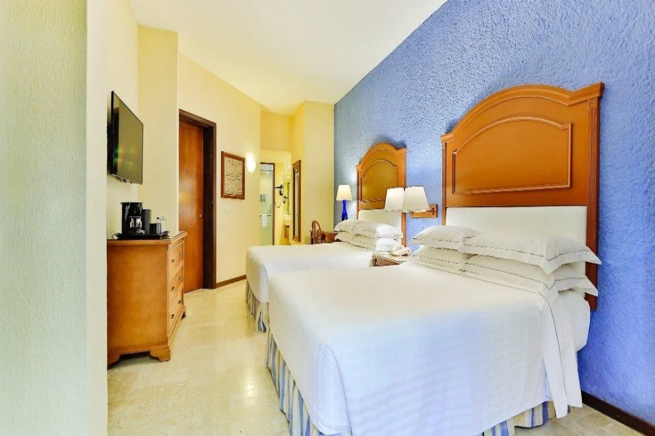Occidental TuCancún Resort