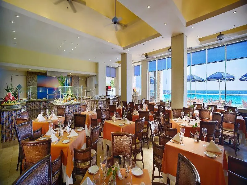 Resort Occidental Tucancun